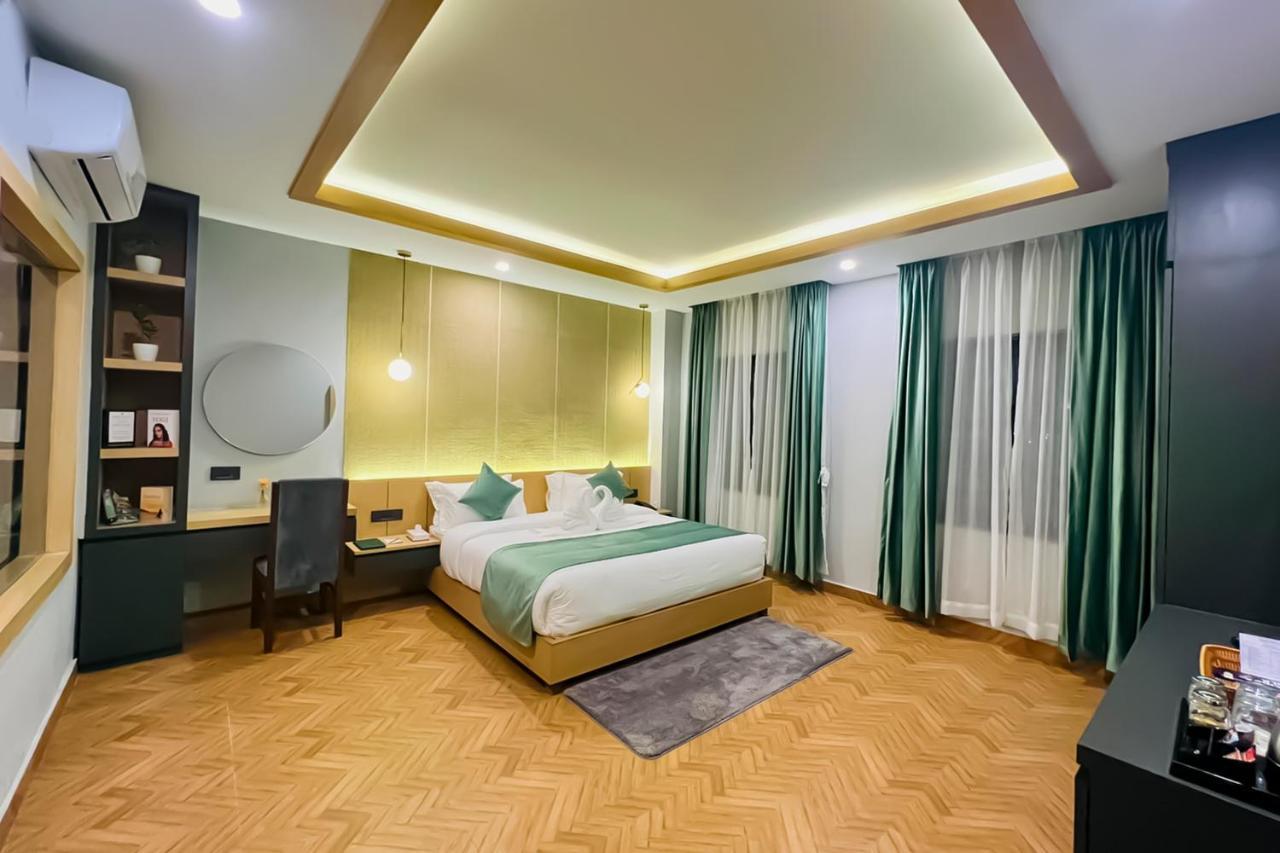 Hotel Aikawa Sauraha Extérieur photo