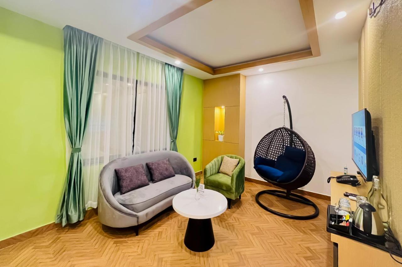 Hotel Aikawa Sauraha Extérieur photo